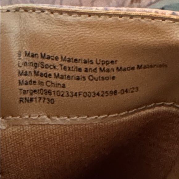 Universal Thread Brown Snake Print Ankle Boots - Size 9 - Picture 8 of 8